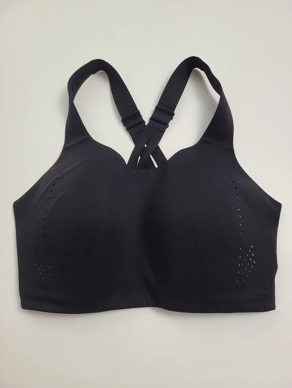 Lululemon AirSupport Bra High Support Sports Bra Size 36DDD Black EUC!